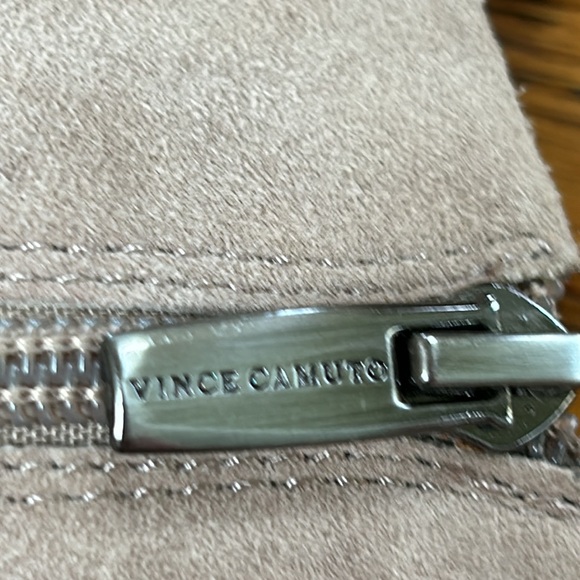 Vince Camuto Kyleena style fringe booties.  Zip side. Clunky 4” heel. Size 7.5 - Picture 9 of 10